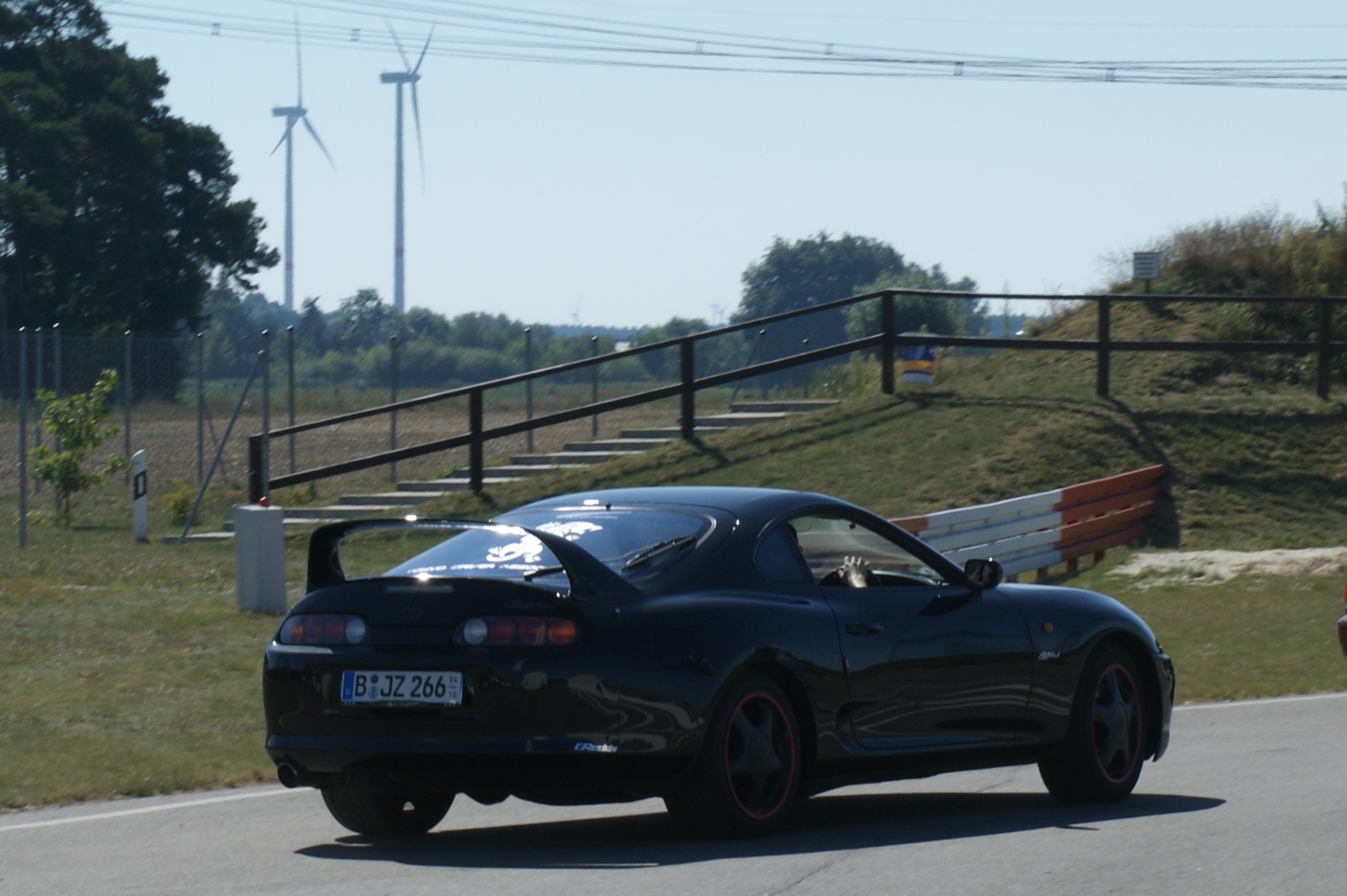 B JZ 266 (04/10), Toyota Supra 2nd gen (A80), 1993–2002