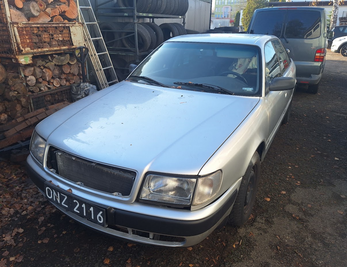 ONZ 2116, Audi 100 4th gen Sedan (C4/4A2), 1990–1994