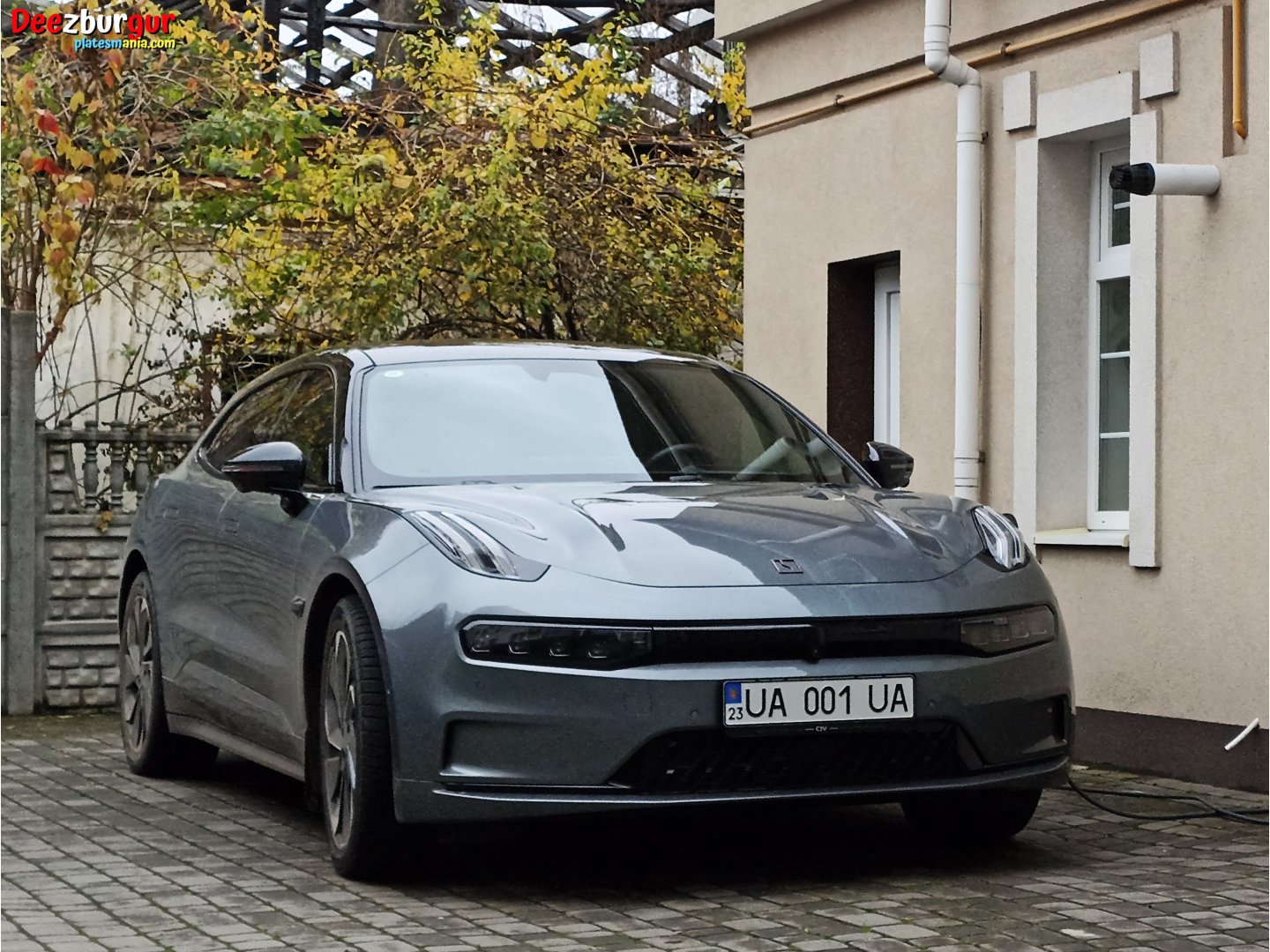 23 UA001UA, Zeekr 009 1st gen, 2023–