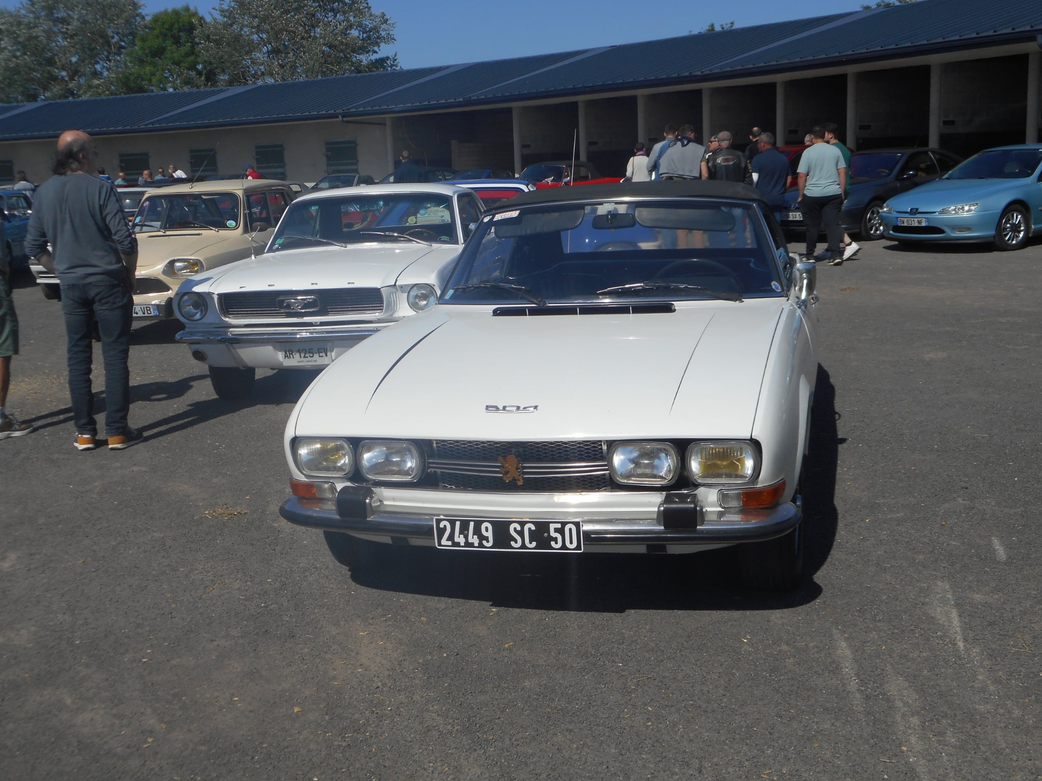 2449 SC 50, Peugeot 504 1st gen Cabriolet (E), 1969–1983