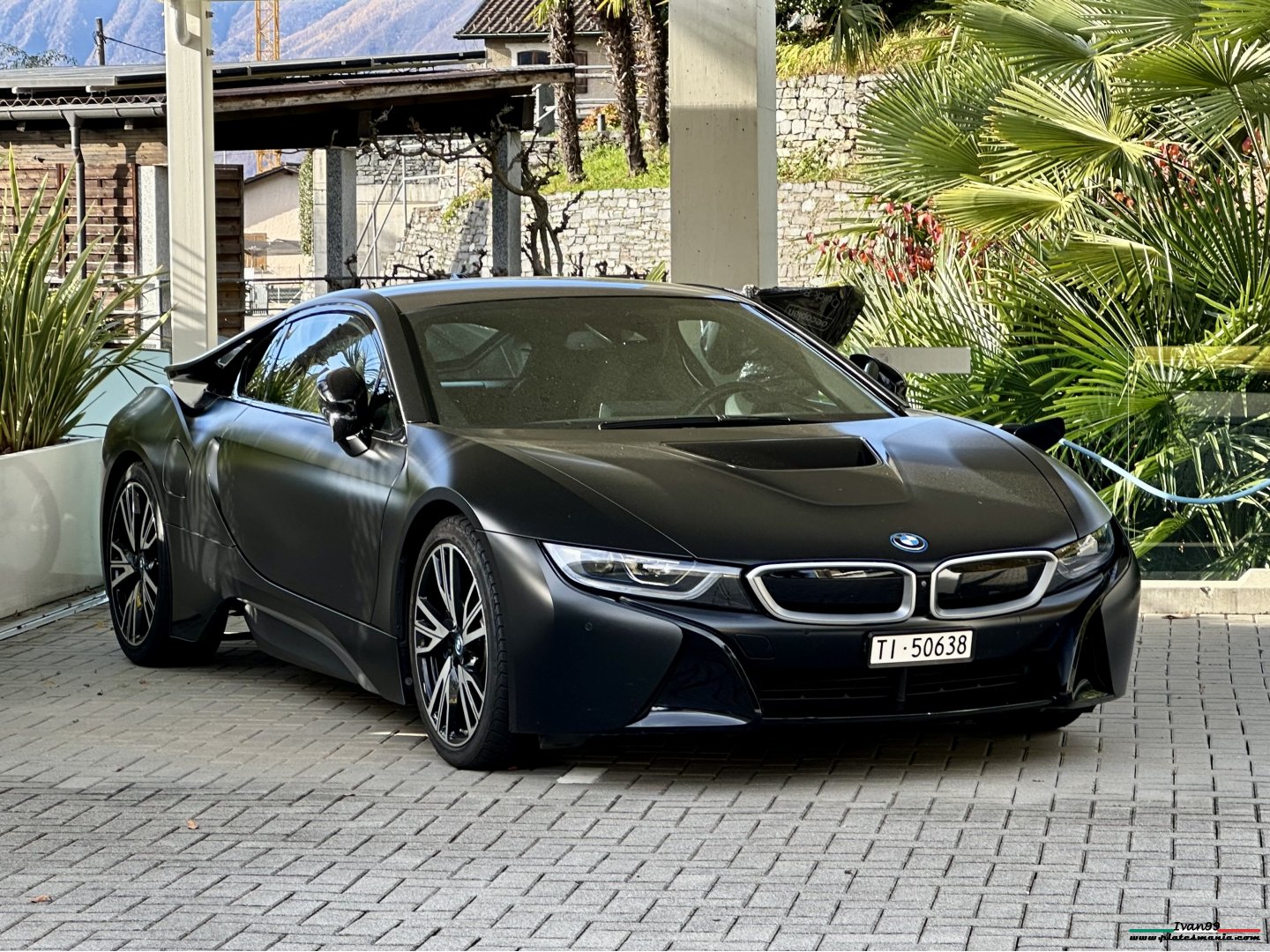 TI 50638, BMW i8 1st gen Coupé (I12), 2014–2020