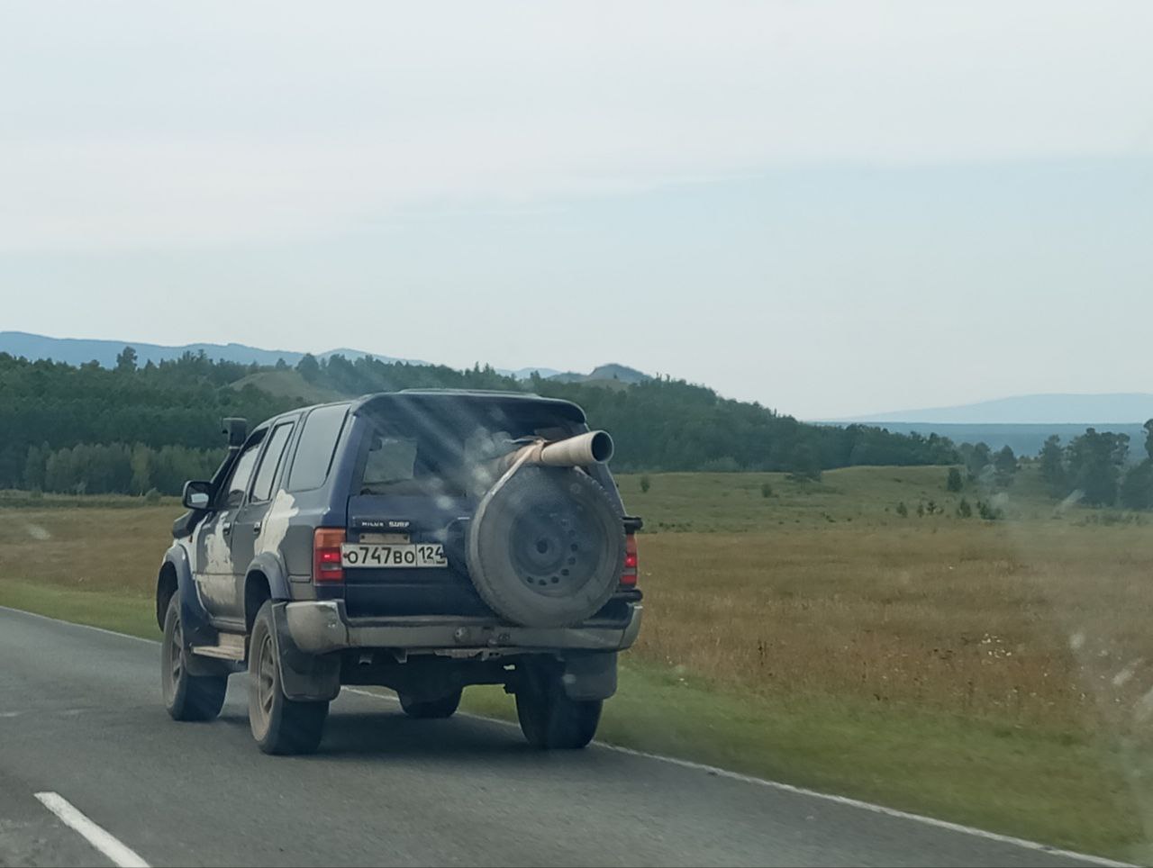 о 747 во 124, Toyota Hilux Surf 2nd gen (N130), 1989–1995