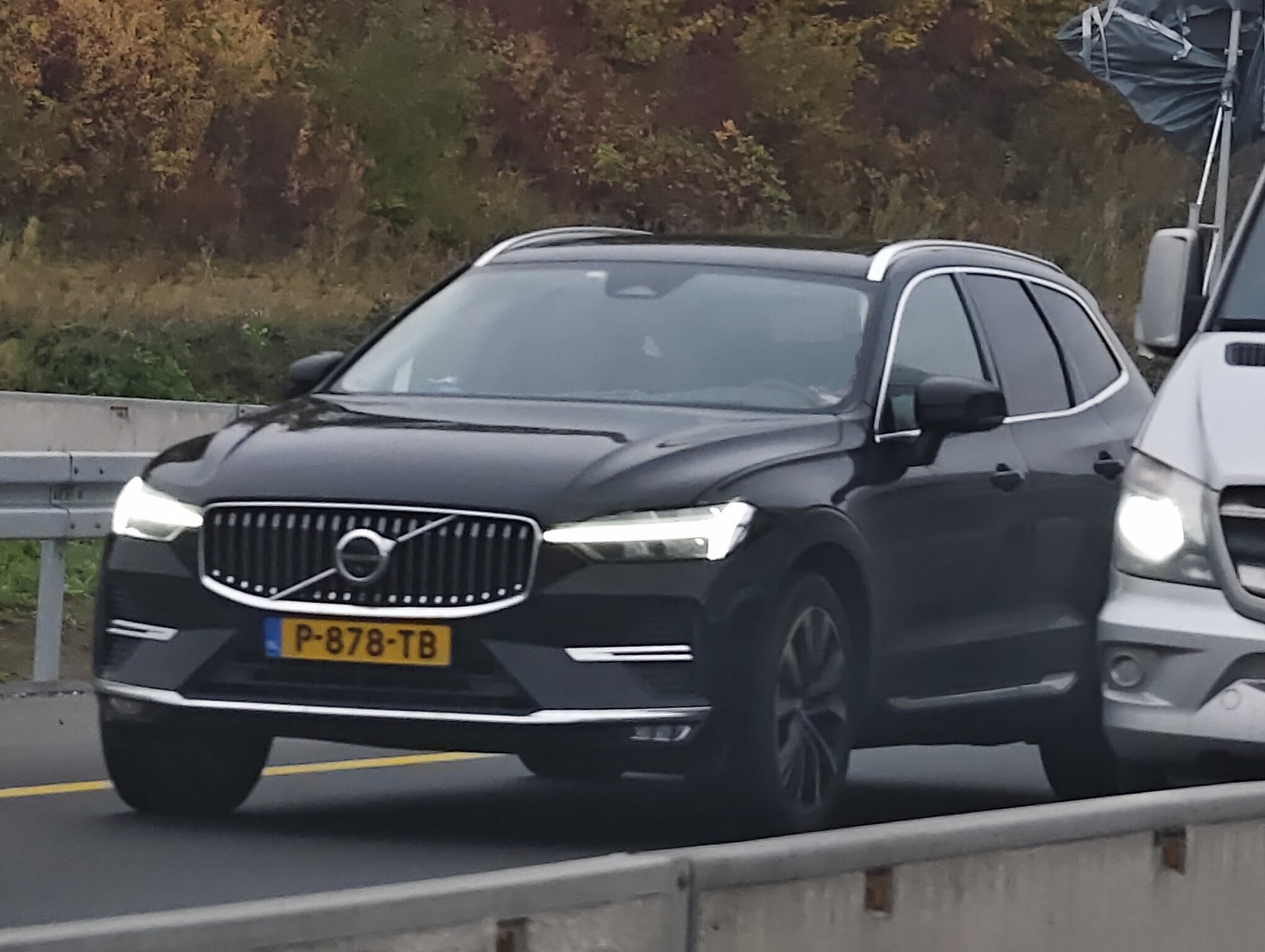 P-878-TB, Volvo XC60 2nd gen (246), 2017–2025