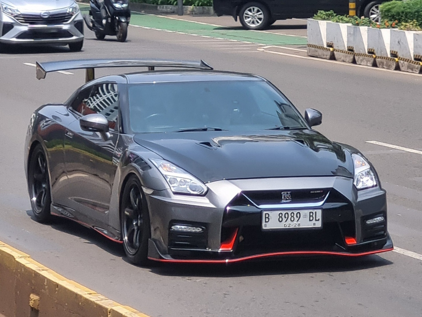 B 8989 BL, Nissan GT-R 1st gen Nismo (R35), 1st facelift, 2016–2023