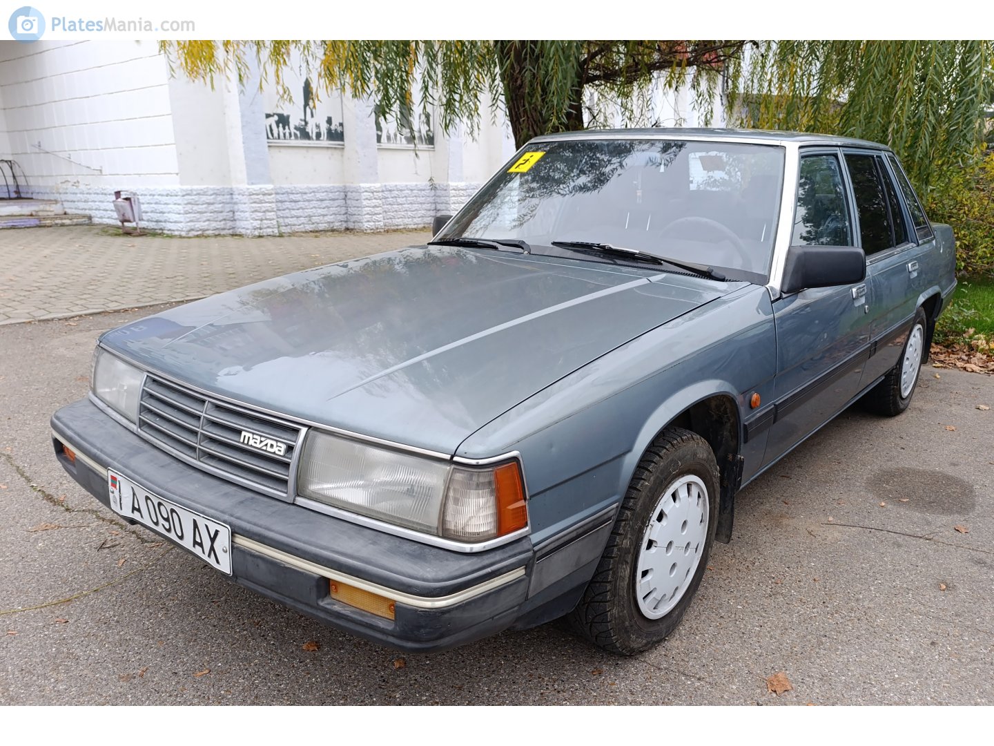 A 090 AX, Mazda 929 3rd gen Sedan (HB), 1982–1986