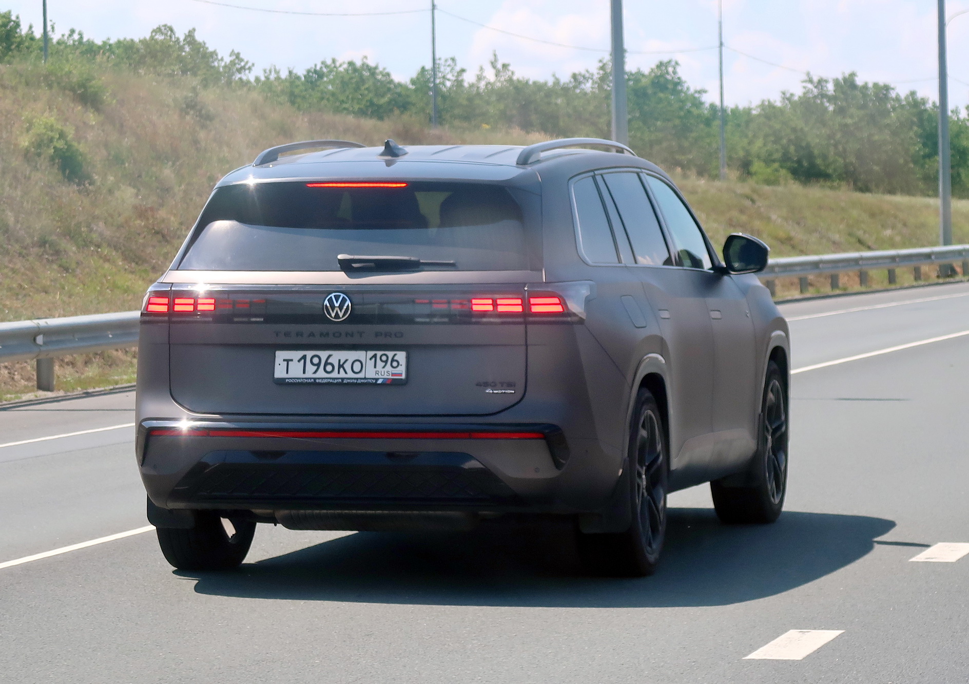 т 196 ко 196, Volkswagen Teramont 2nd gen Pro, 2025–