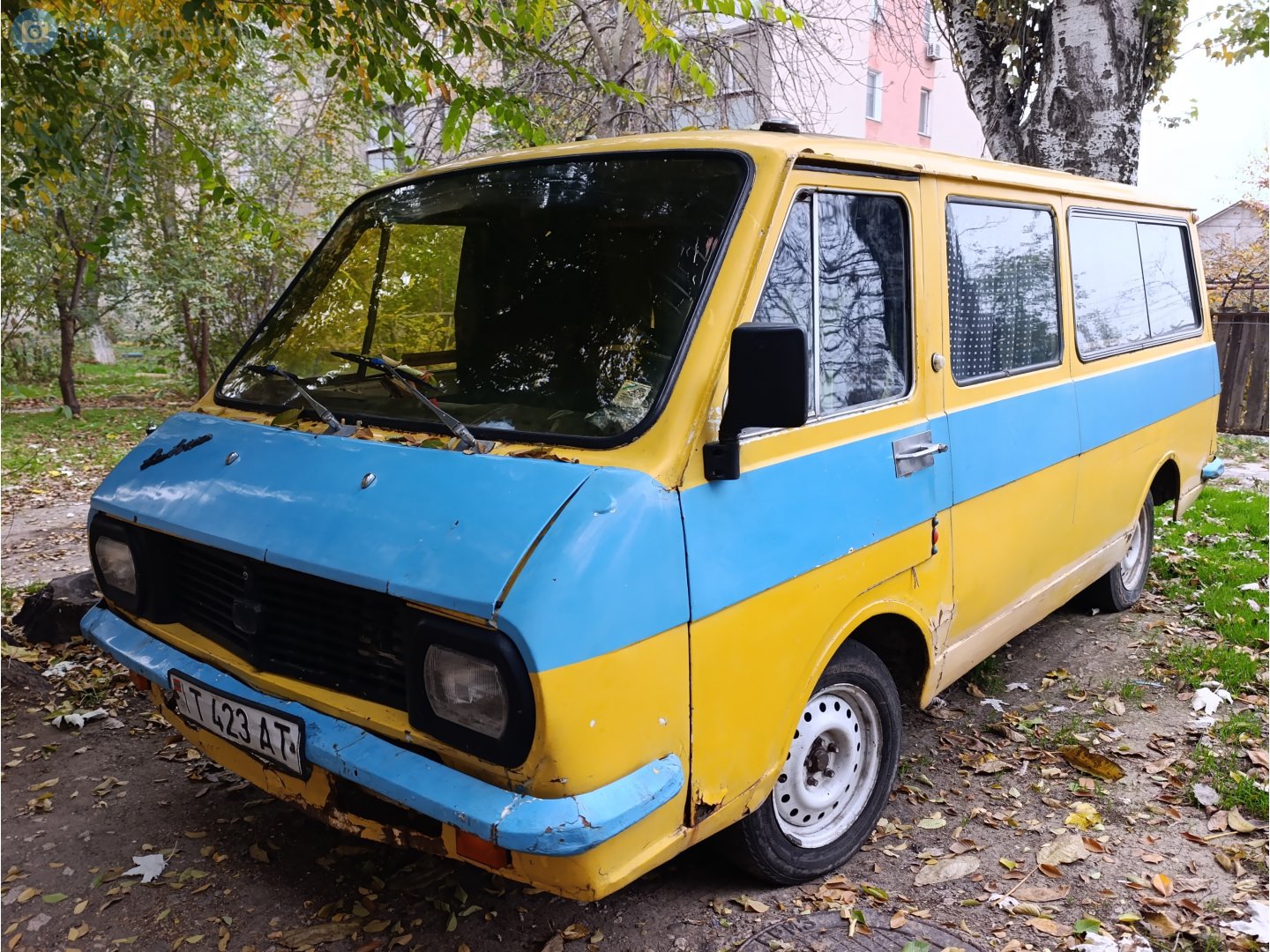 T 423 AT, RAF 2203 Латвия 2203, 1976–1991