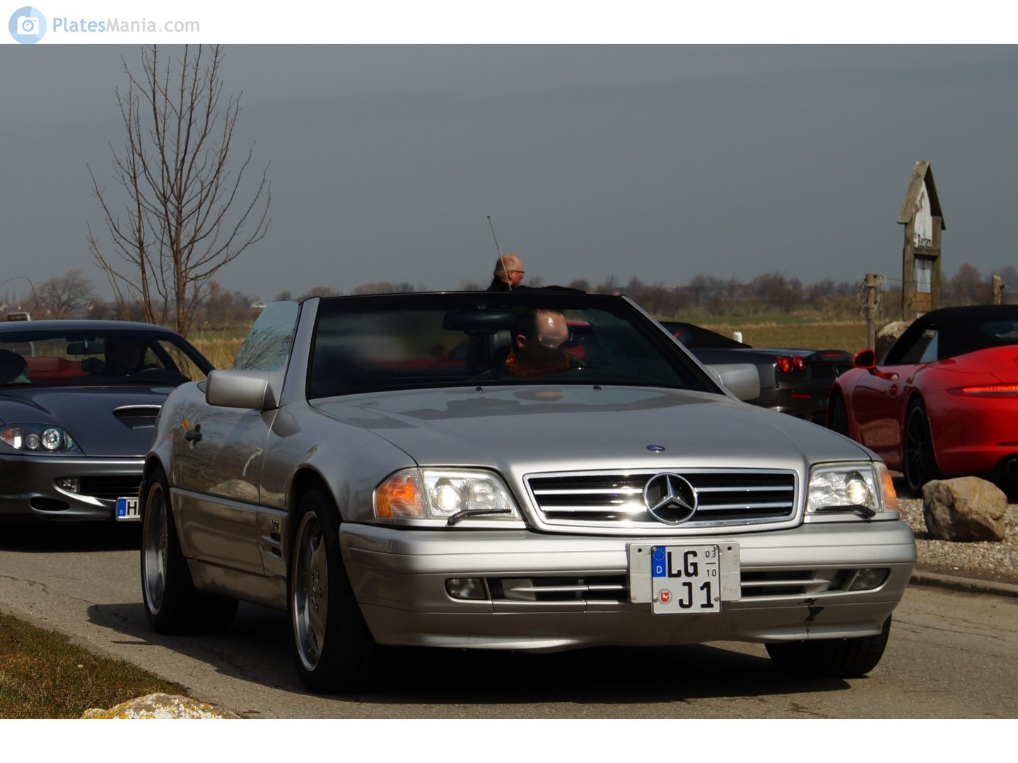 LG J 1 (03/10), Mercedes-Benz SL-Klasse 4th gen (R129), 1989–2001