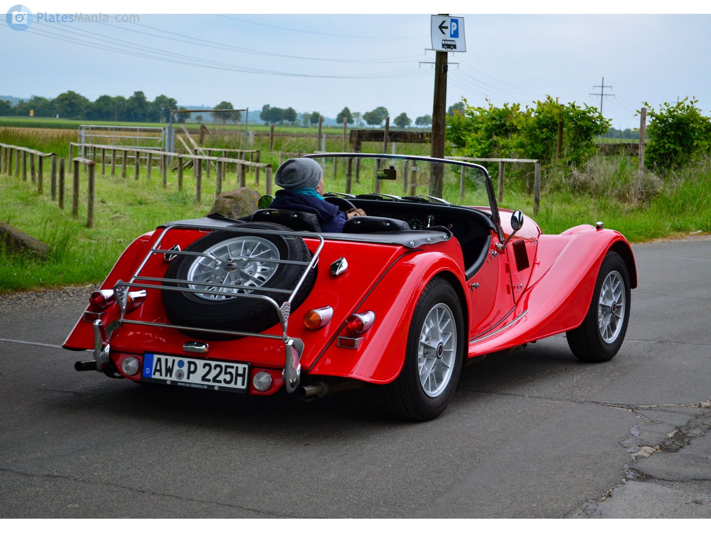 AW P 225 H, Morgan Plus 8 