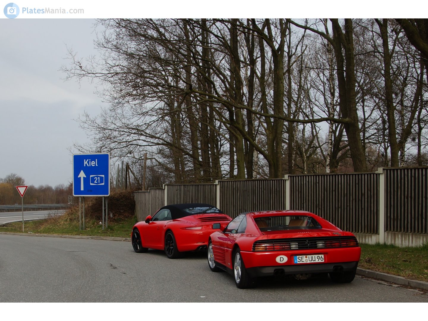 SE UU 96, Ferrari 348 1st gen (GTS) Targa (F119), 1989–1994