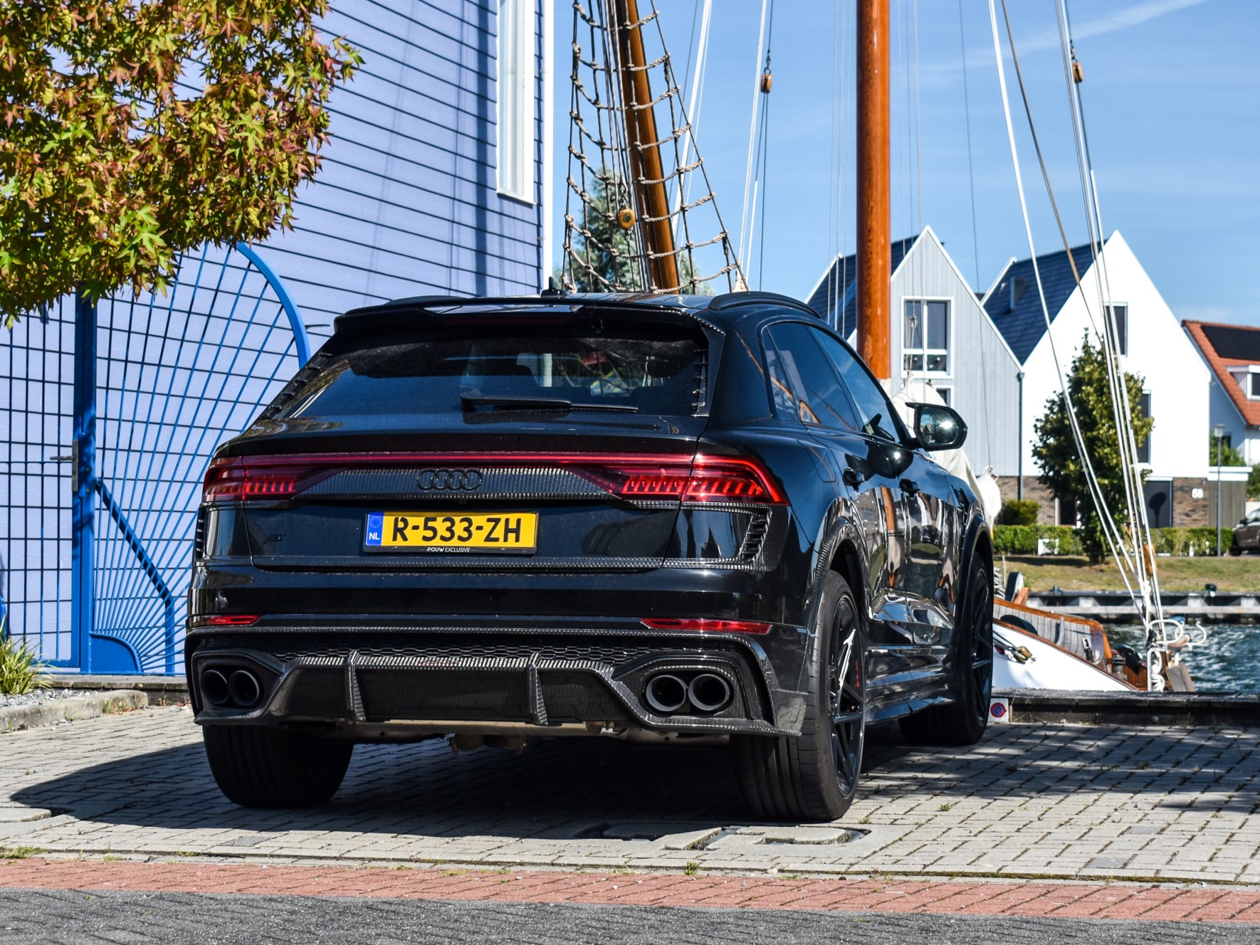 R-533-ZH, Audi RS Q8 1st gen (4MN), 2020–2024