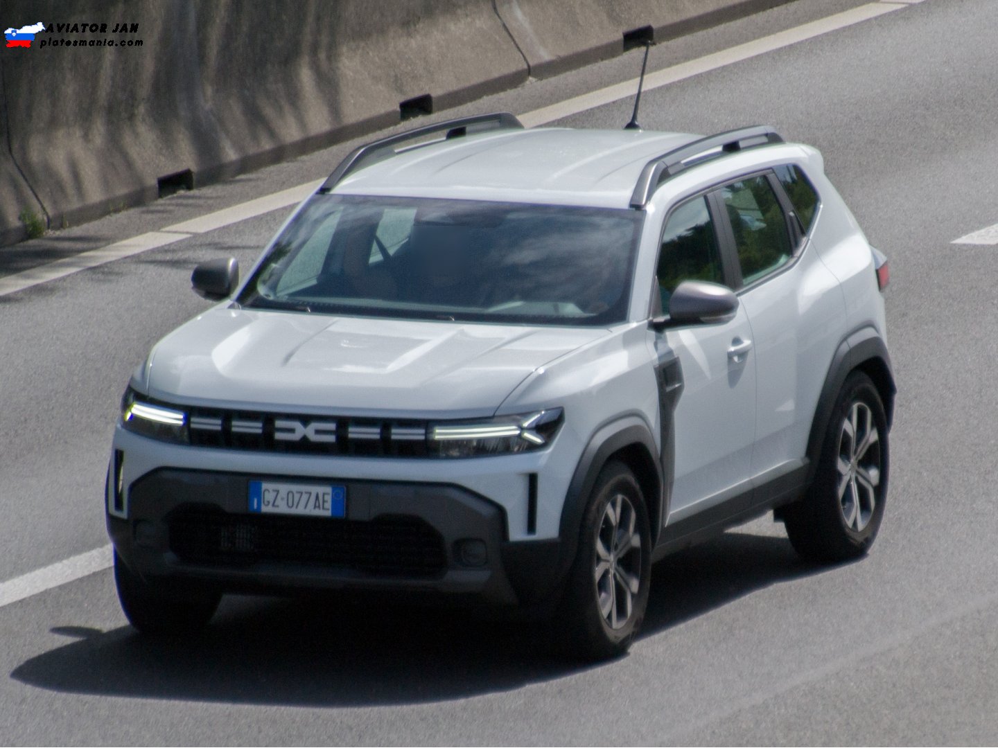 GZ 077 AE, Dacia Duster 3rd gen (P1310), 2024–