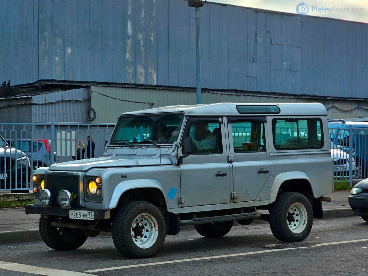 р 268 нм 97, Land Rover Defender 1st gen 110