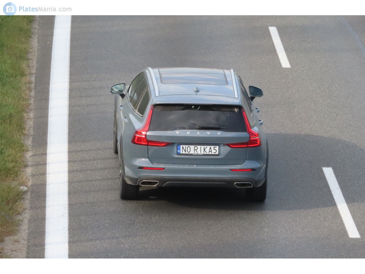 N0 RIKA5, Volvo V60 2nd gen Cross Country (225/257), 2018–