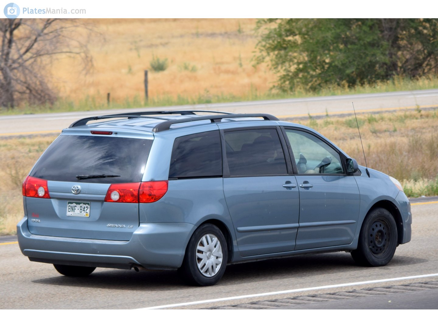 BNF-B42, Toyota Sienna 2nd gen (XL20), 2003–2009