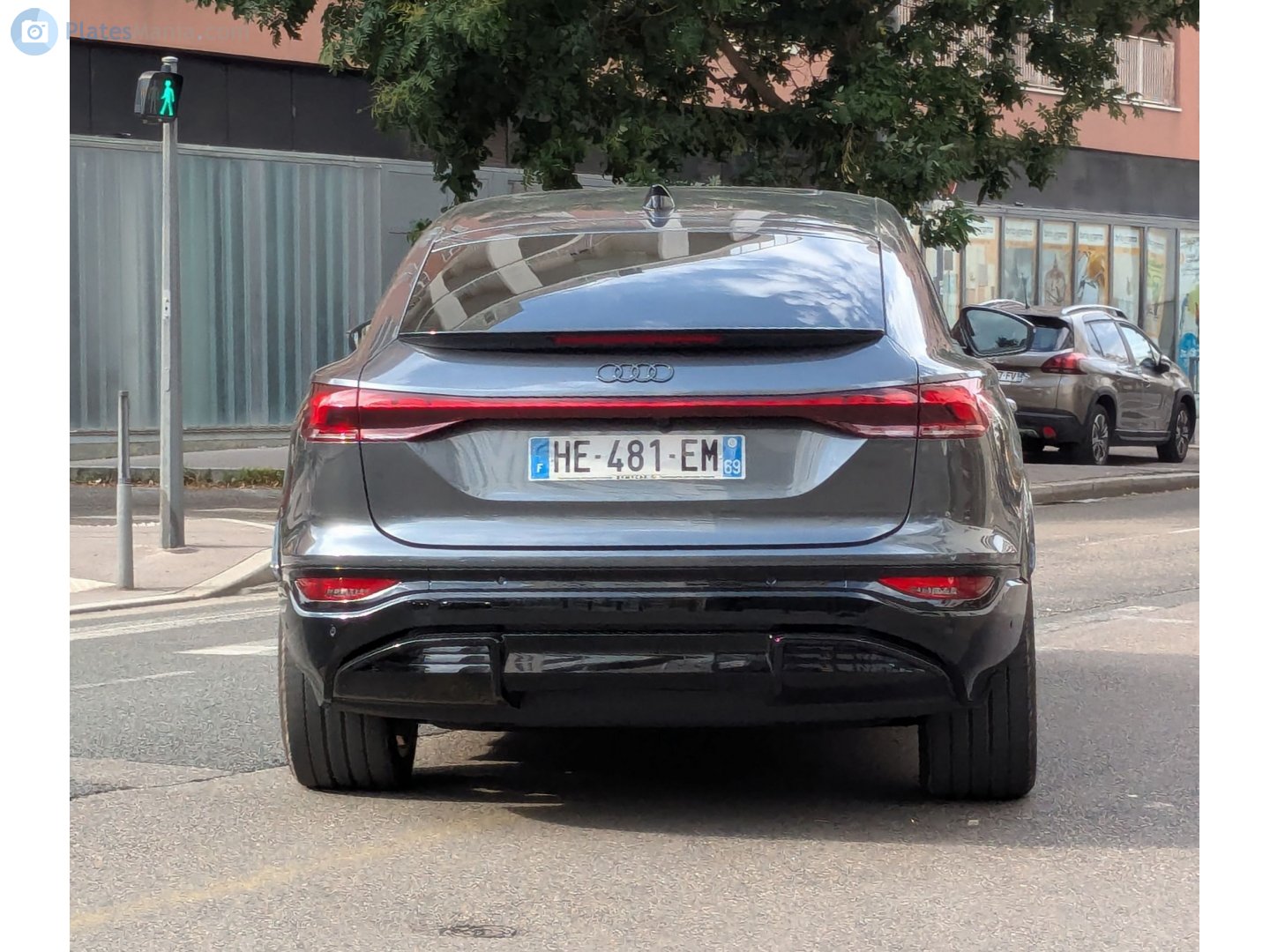 HE-481-EM, Audi Q6/SQ6 1st gen e-tron Sportback, 2025–