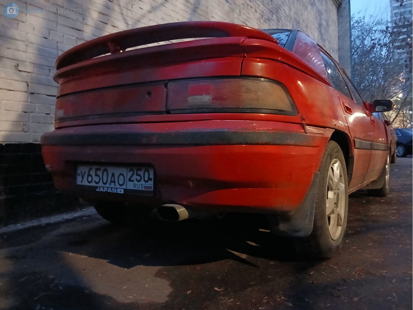 у 650 ао 250, Mazda 323 4th gen F (Astina) Fastback (BG), 1989–1994