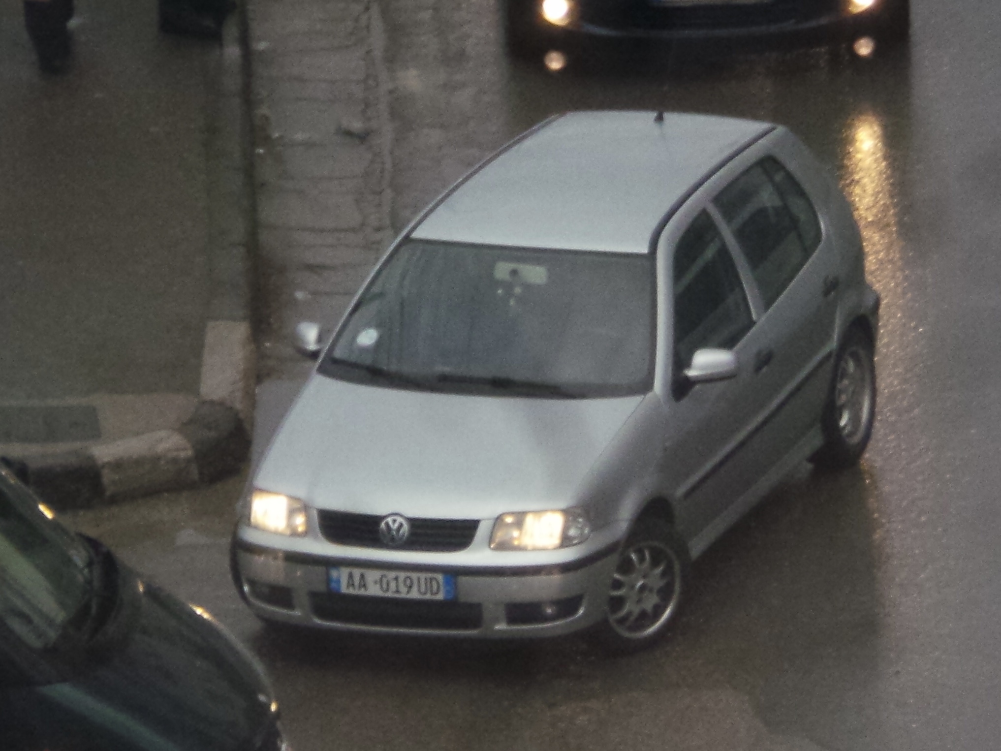 AA 019 UD, Volkswagen Polo 3rd gen 5-door Hatch (6N2), facelift, 1999–2002