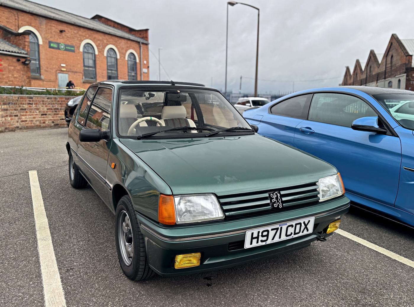 H971CDX, Peugeot 205 1st gen 3-door Hatch (20A/C), 1983–1998