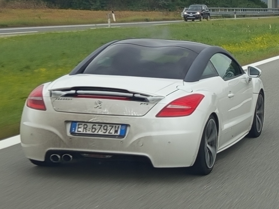 ER 679 ZW, Peugeot RCZ 1st gen (T75), 2010–2015