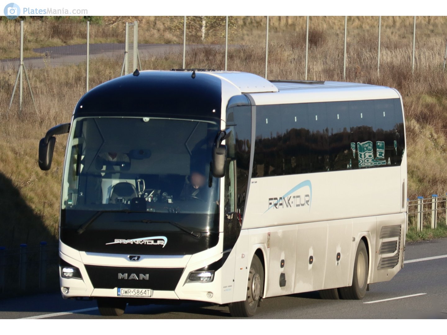 DWR 5864T, MAN Lion's Coach 3rd gen, 2017–