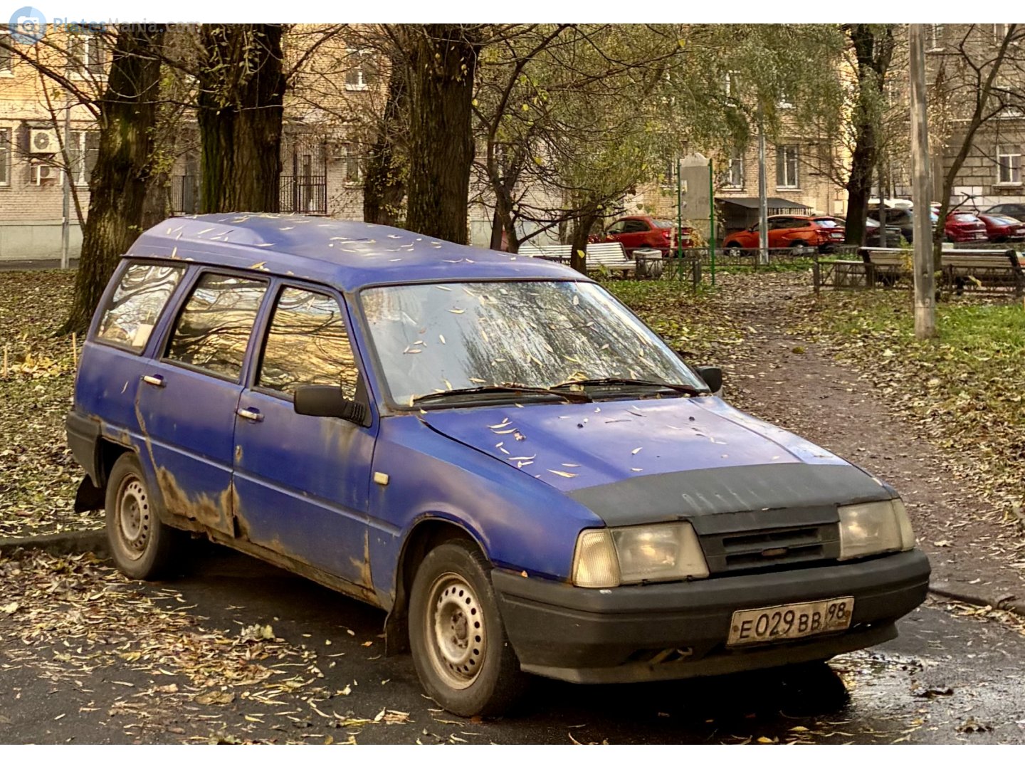 е 029 вв 98, Izh 2126 21261 Фабула (Fabula), 1999–2005