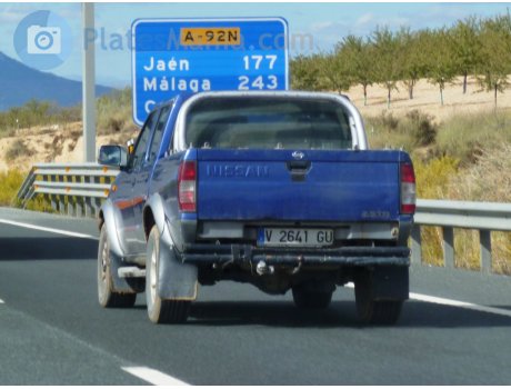 V 2641 GU, Nissan Pickup