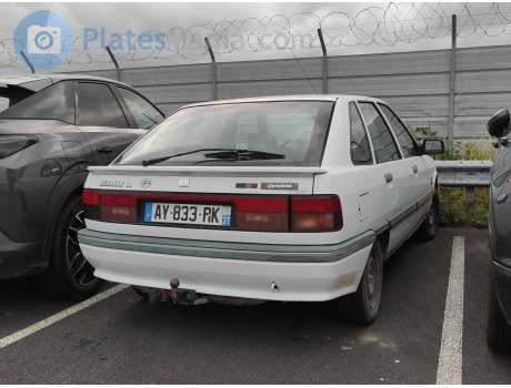 AY-833-RK, Renault 21