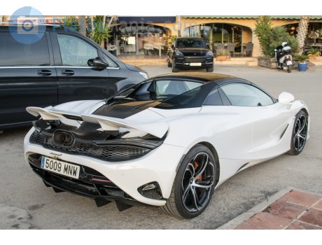 5009 MNW, McLaren 750S