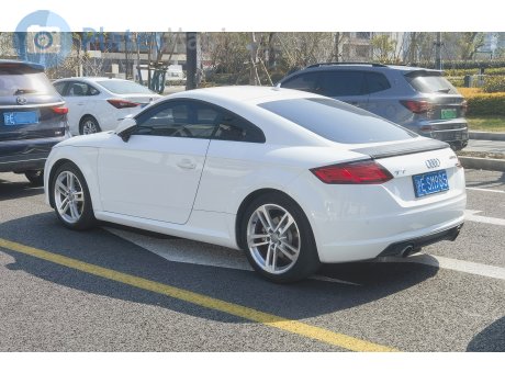 沪E·SM985, Audi TT