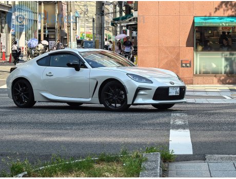 大阪 360 ね 86, Toyota 86