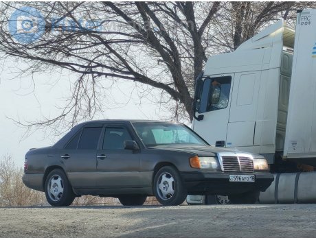 596 AFO 18, Mercedes-Benz E-Klasse