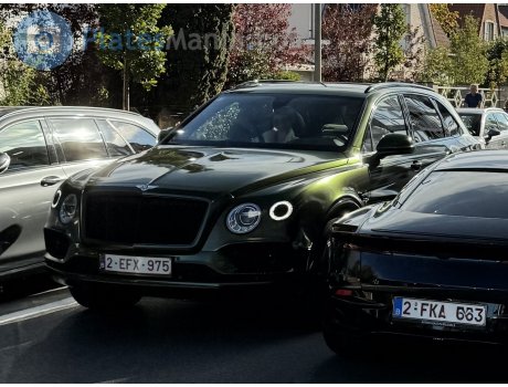 2-EFX-975, Bentley Bentayga