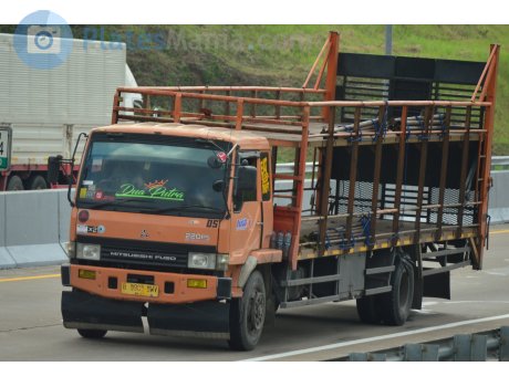 B 9905 UWV, Mitsubishi Fuso Fighter