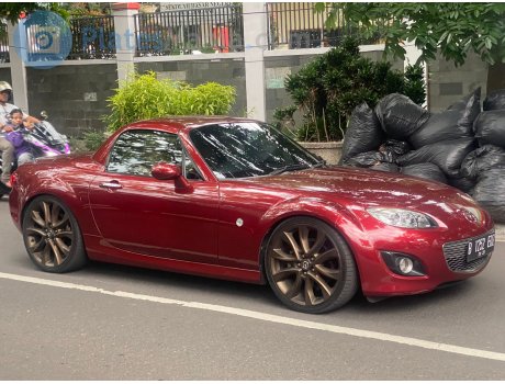 B 1252 EDZ, Mazda MX-5/Miata