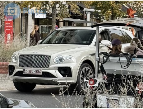 2-BBC-894, Bentley Bentayga
