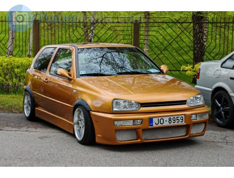 JO-8959, Volkswagen Golf