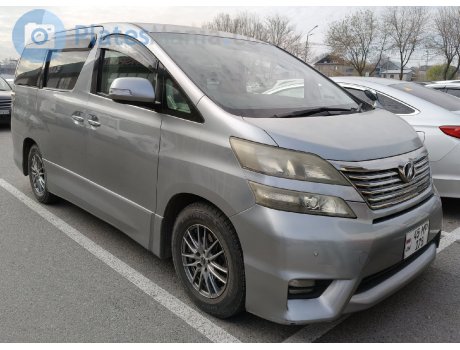 45 MP 178, Toyota Vellfire