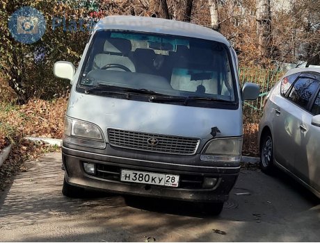 н380ку28, Toyota HiAce