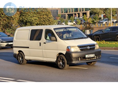 418 ARY 02, Toyota HiAce