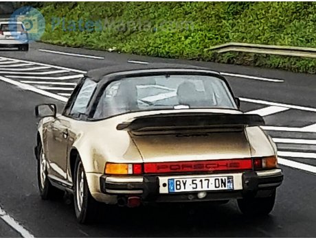 BY-517-DN, Porsche 911