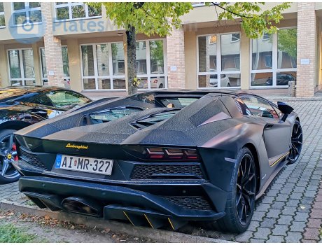 AI MR-327, Lamborghini Aventador