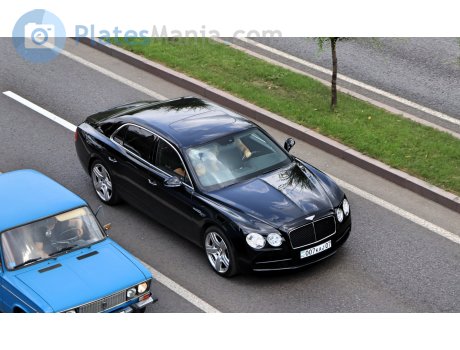 007 KAJ 07, Bentley Flying Spur