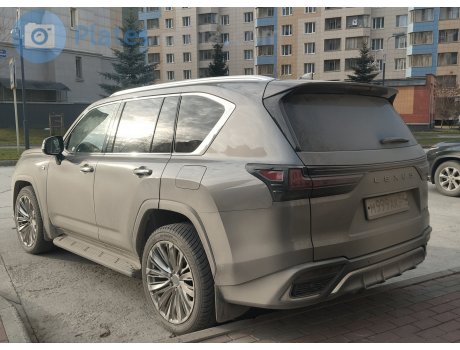 м999ак54, Lexus LX