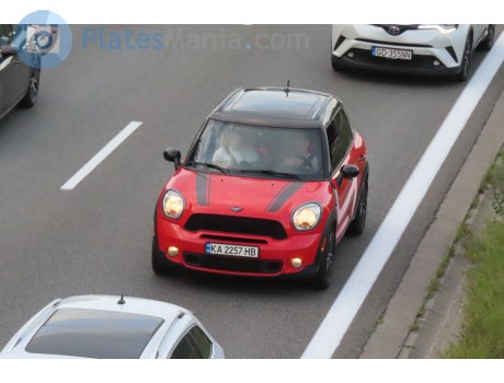 KA 2257 HB, MINI Countryman