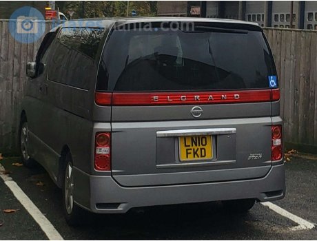 LN10 FKD, Nissan Elgrand