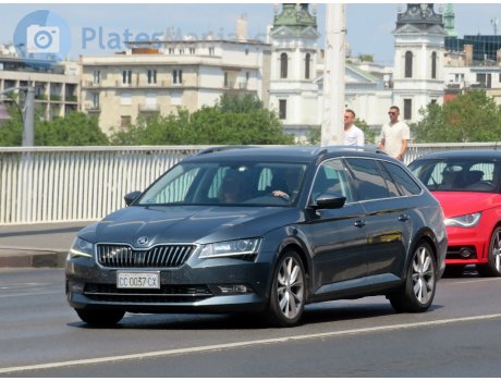 CC 0037 CX, Skoda Superb