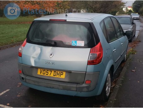 VO57 DHP, Renault Scénic