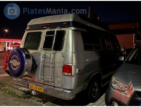 VS-JX-69, Chevrolet G-Series Vans