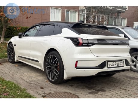 р324ев29, Zeekr 001